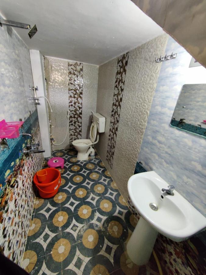 Balaji Homestay Хампи Экстерьер фото